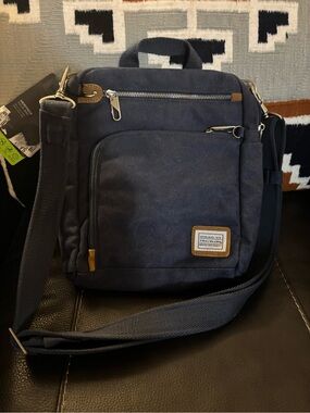 Travelon Heritage anti-theft Tour Bag